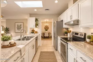 4222 W Solano Dr, Phoenix, AZ 85019 - Photo 14