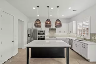 3200 N 39th St, Phoenix, AZ 85018 - Photo 14