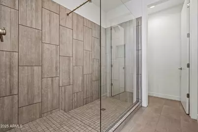 3200 N 39th Street #4, Phoenix, AZ 85018 - Photo 32