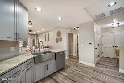 5350 E Deer Valley Drive #1250, Phoenix, AZ 85054 - Photo 8