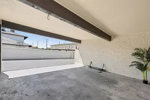 2940 N 38th St, Phoenix, AZ 85018 - Photo 14