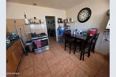 8041 N 28th Avenue, Phoenix, AZ 85051 - Photo 4