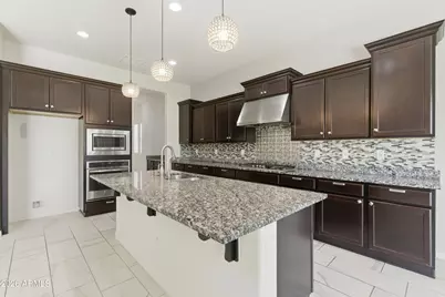 1083 E Holland Park Drive, Gilbert, AZ 85297 - Photo 12