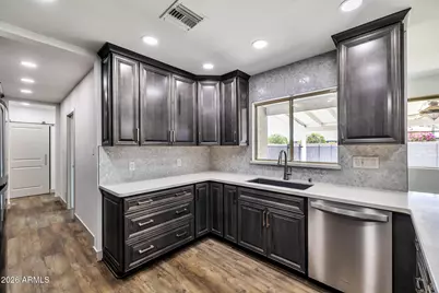 8215 E Cambridge Avenue, Scottsdale, AZ 85257 - Photo 18