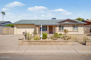 1608 W Straford Dr, Chandler, AZ 85224 - Photo 2