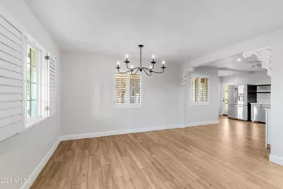 808 E Cavalier Drive, Phoenix, AZ 85014 - Photo 6