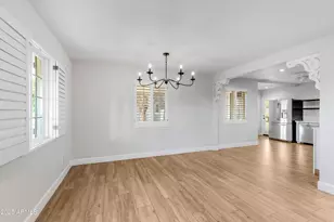 808 E Cavalier Dr, Phoenix, AZ 85014 - Photo 6