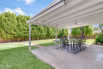 808 E Cavalier Drive, Phoenix, AZ 85014 - Photo 22