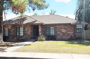 815 E Lexington Ave, Gilbert, AZ 85234 - Photo 1
