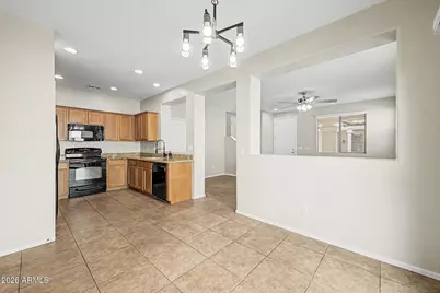 108 E Palomino Drive, Gilbert, AZ 85296 - Photo 10