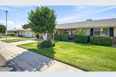 10841 W Hatcher Road, Sun City, AZ 85351 - Photo 2
