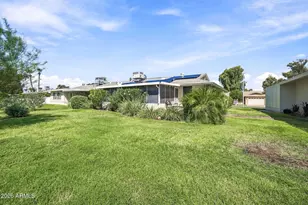 10841 W Hatcher Rd, Sun City, AZ 85351 - Photo 22