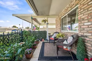 10841 W Hatcher Rd, Sun City, AZ 85351 - Photo 4
