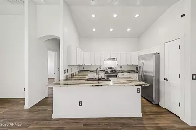 45592 W Rainbow Drive, Maricopa, AZ 85139 - Photo 4
