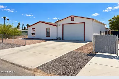 1048 Holly Street, Bullhead City, AZ 86442 - Photo 2