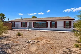 1048 Holly St, Bullhead City, AZ 86442 - Photo 4