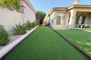 3818 E Crest Ln, Phoenix, AZ 85050 - Photo 36