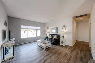 15974 W Quail Creek Ln, Surprise, AZ 85374 - Photo 2