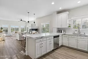 5450 E Deer Valley Dr, Phoenix, AZ 85054 - Photo 12