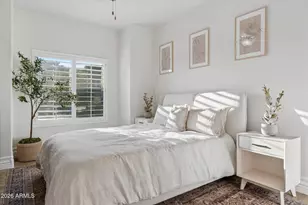 5450 E Deer Valley Dr, Phoenix, AZ 85054 - Photo 10