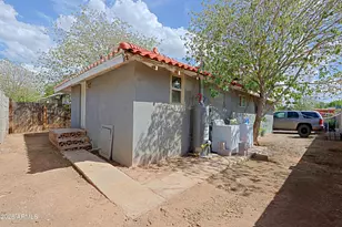 6414 N 65th Dr, Glendale, AZ 85301 - Photo 22