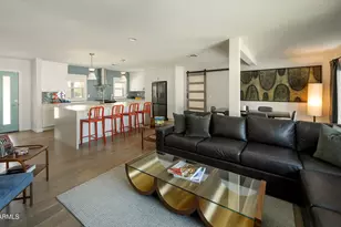 3802 E Heatherbrae Dr, Phoenix, AZ 85018 - Photo 2