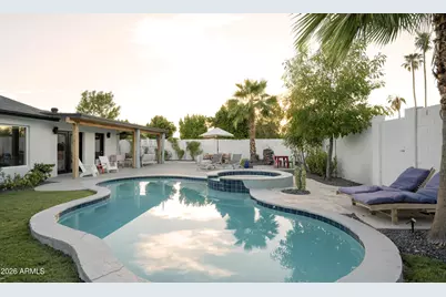 3802 E Heatherbrae Drive, Phoenix, AZ 85018 - Photo 30