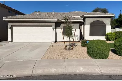891 N Date Palm Drive, Gilbert, AZ 85234 - Photo 1
