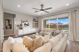 3437 E Daley Ln, Phoenix, AZ 85050 - Photo 16