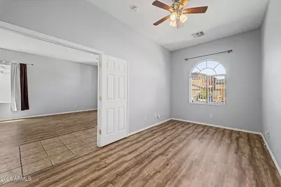 7233 W Paradise Lane, Peoria, AZ 85382 - Photo 10