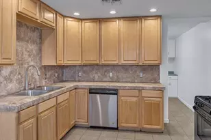 5736 N 32nd Dr, Phoenix, AZ 85017 - Photo 8