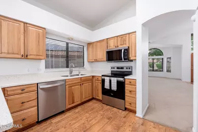 19132 N 95th Avenue, Peoria, AZ 85382 - Photo 10
