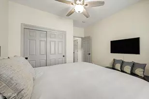 40726 N Noble Hawk Ct, Phoenix, AZ 85086 - Photo 24