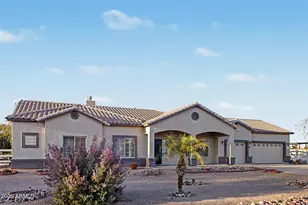 9468 W Bartle Dr, Casa Grande, AZ 85194 - Photo 2