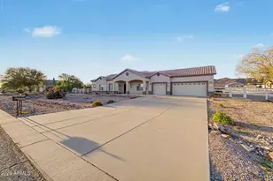 9468 W Bartle Dr, Casa Grande, AZ 85194 - Photo 4