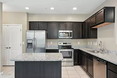 240 W Juniper Avenue #Unit 1049, Gilbert, AZ 85233 - Photo 6