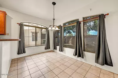 2600 E Springfield Place #Unit 6, Chandler, AZ 85286 - Photo 8