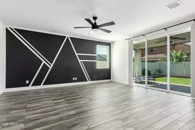2249 W Betty Elyse Lane, Phoenix, AZ 85023 - Photo 4