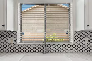 3510 W Quail Track Dr, Phoenix, AZ 85083 - Photo 8