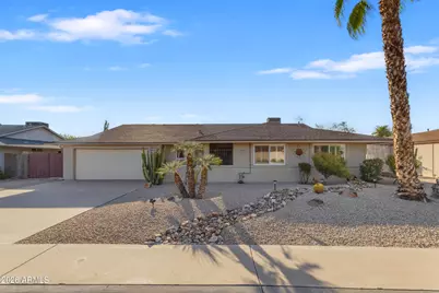 15246 N Agua Fria Drive, Sun City, AZ 85351 - Photo 16