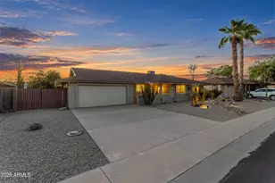 15246 N Agua Fria Dr, Sun City, AZ 85351 - Photo 2