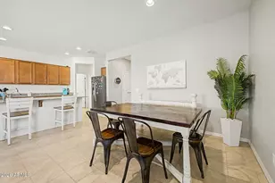 18693 W Mescal St, Surprise, AZ 85388 - Photo 12