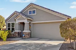 18693 W Mescal St, Surprise, AZ 85388 - Photo 4