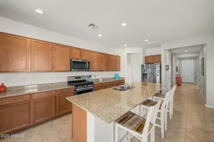 18693 W Mescal St, Surprise, AZ 85388 - Photo 16