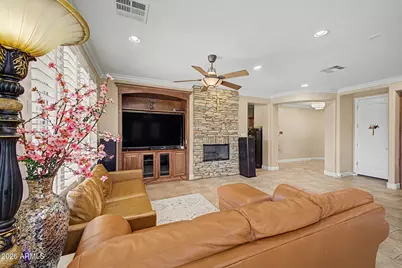 295 W Lantana Place, Chandler, AZ 85248 - Photo 8