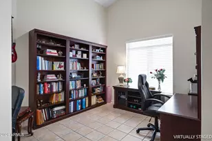 276 E Ashurst Dr, Phoenix, AZ 85048 - Photo 12