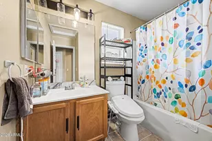 8270 W Voltaire Ave, Peoria, AZ 85381 - Photo 10