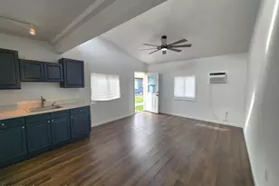 1618 W Gardenia Dr, Phoenix, AZ 85021 - Photo 14