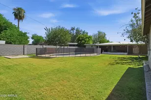 4208 E Wilshire Dr, Phoenix, AZ 85008 - Photo 30