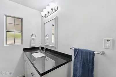 4208 E Wilshire Drive, Phoenix, AZ 85008 - Photo 24